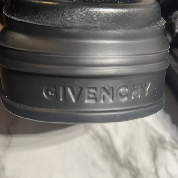 🔥GIVENCHY WOMEN CLOGS🔥 - Picture 6 of 9